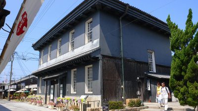 黒壁ガラス館改修工事！！